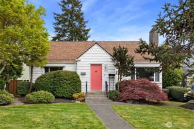 4836 51st Avenue SW, Seattle, WA 98116-4330