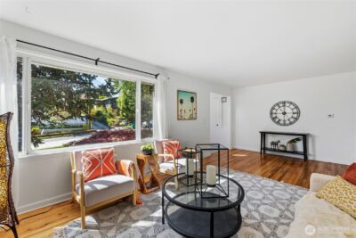 4836 51st Avenue SW, Seattle, WA 98116-4330 - Photo 4