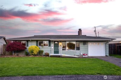 4 Terry Court , Longview, WA 98632