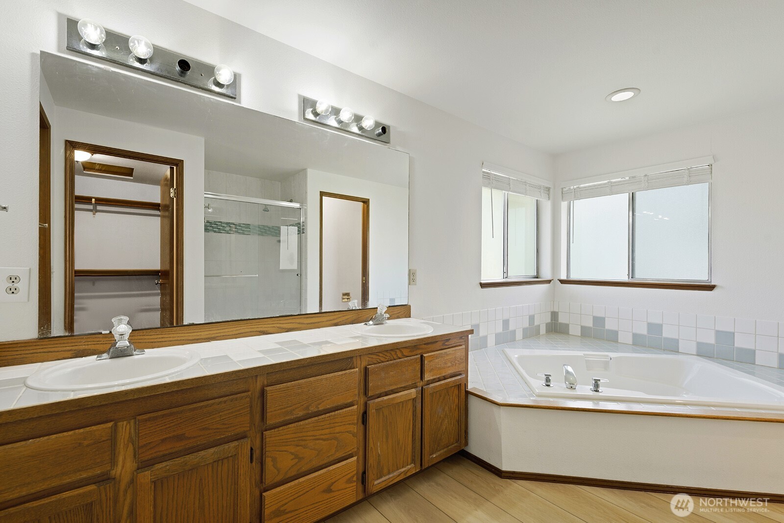 3114 S 366th Court , Federal Way, WA 98003