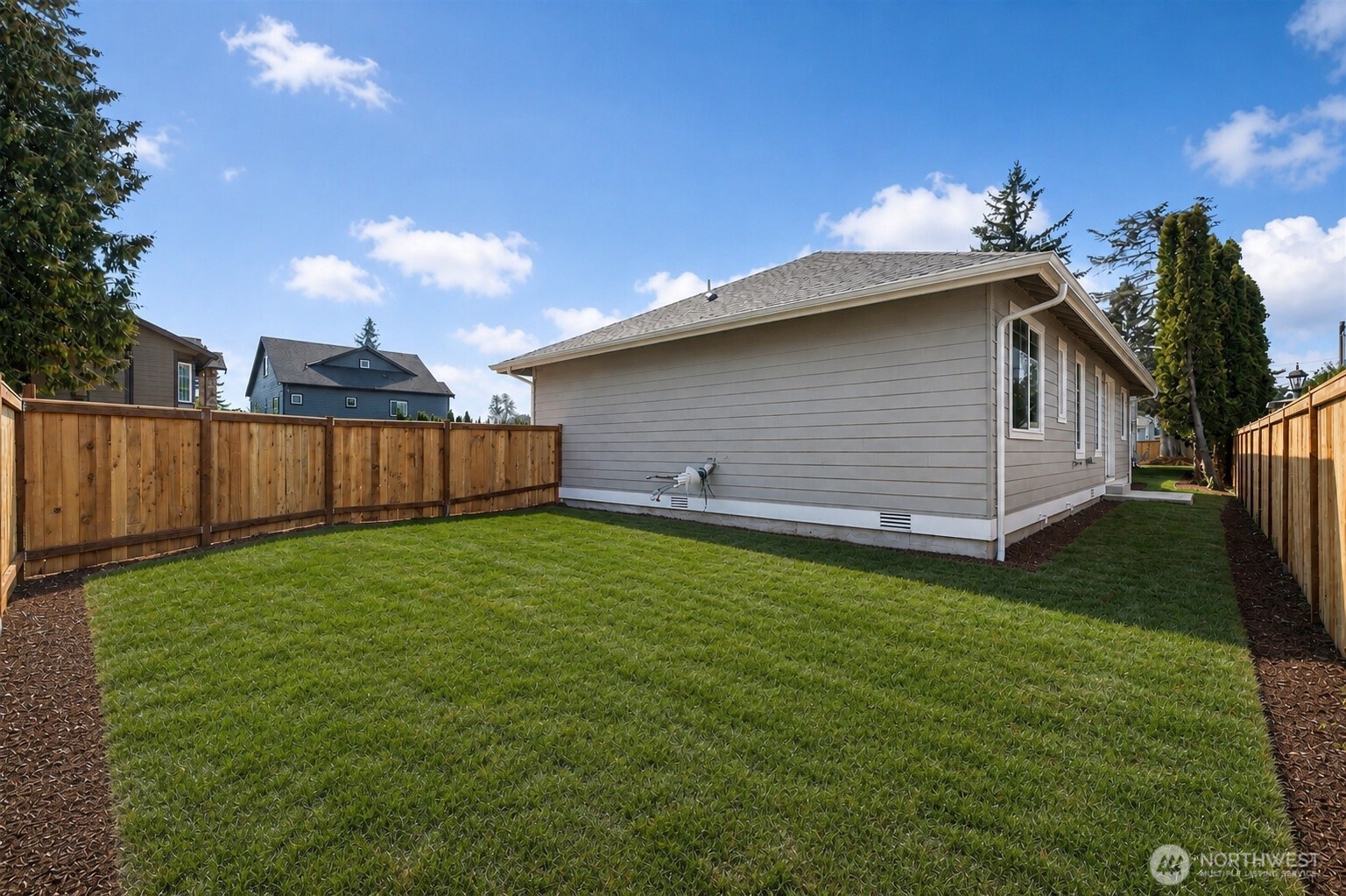 11014 6th Avenue W #B, Everett, WA 98204