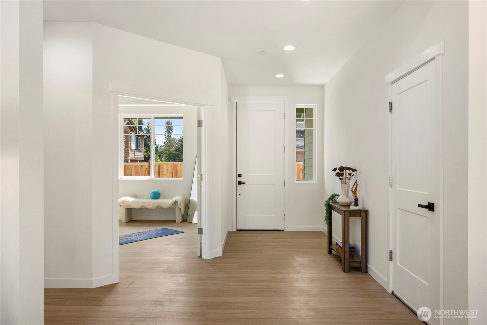 11014 6th Avenue W #B, Everett, WA 98204