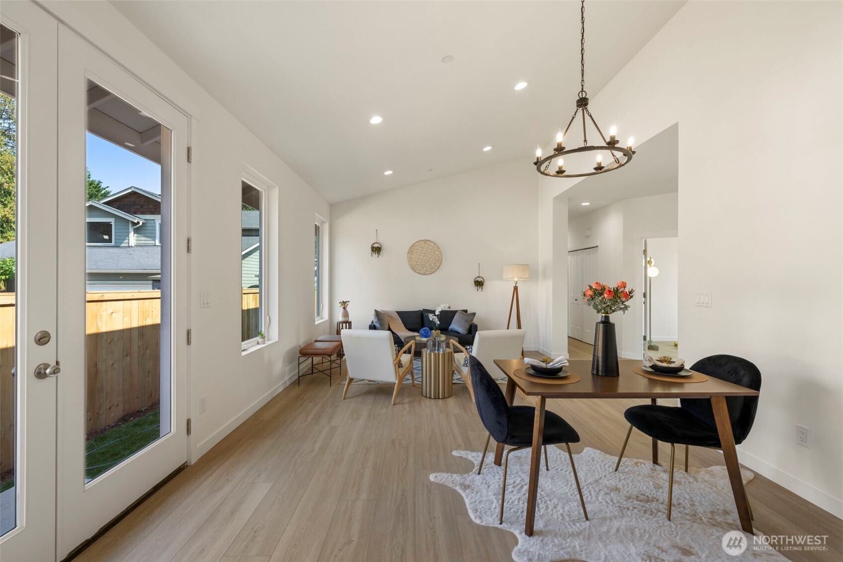 11014 6th Avenue W #B, Everett, WA 98204