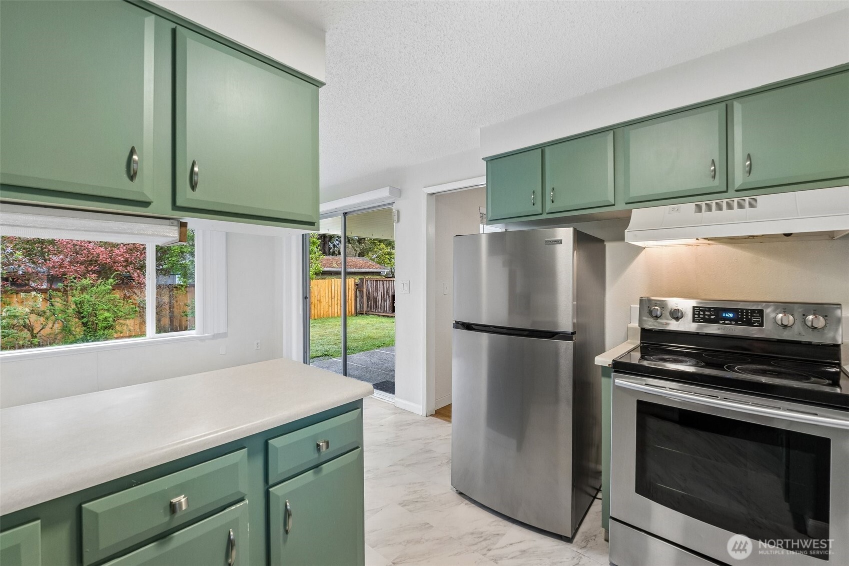 6202 84th Street SW, Lakewood, WA 98499
