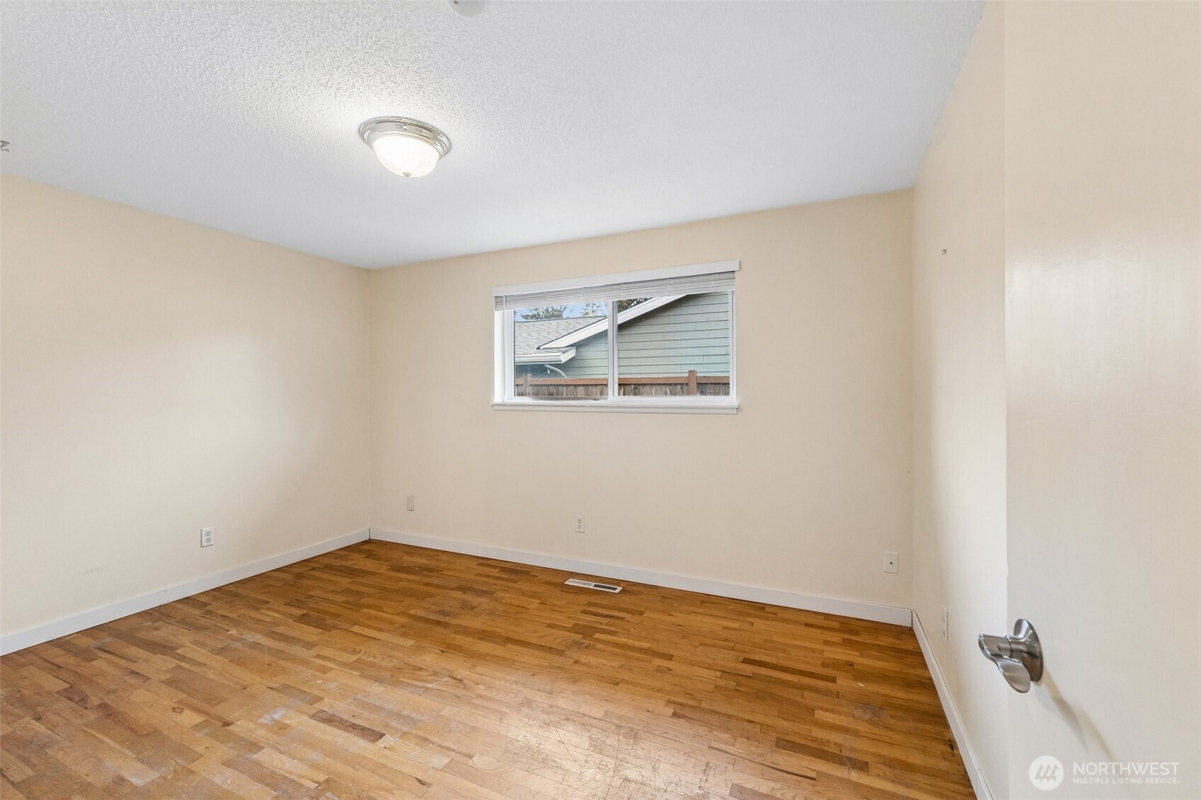 6202 84th Street SW, Lakewood, WA 98499