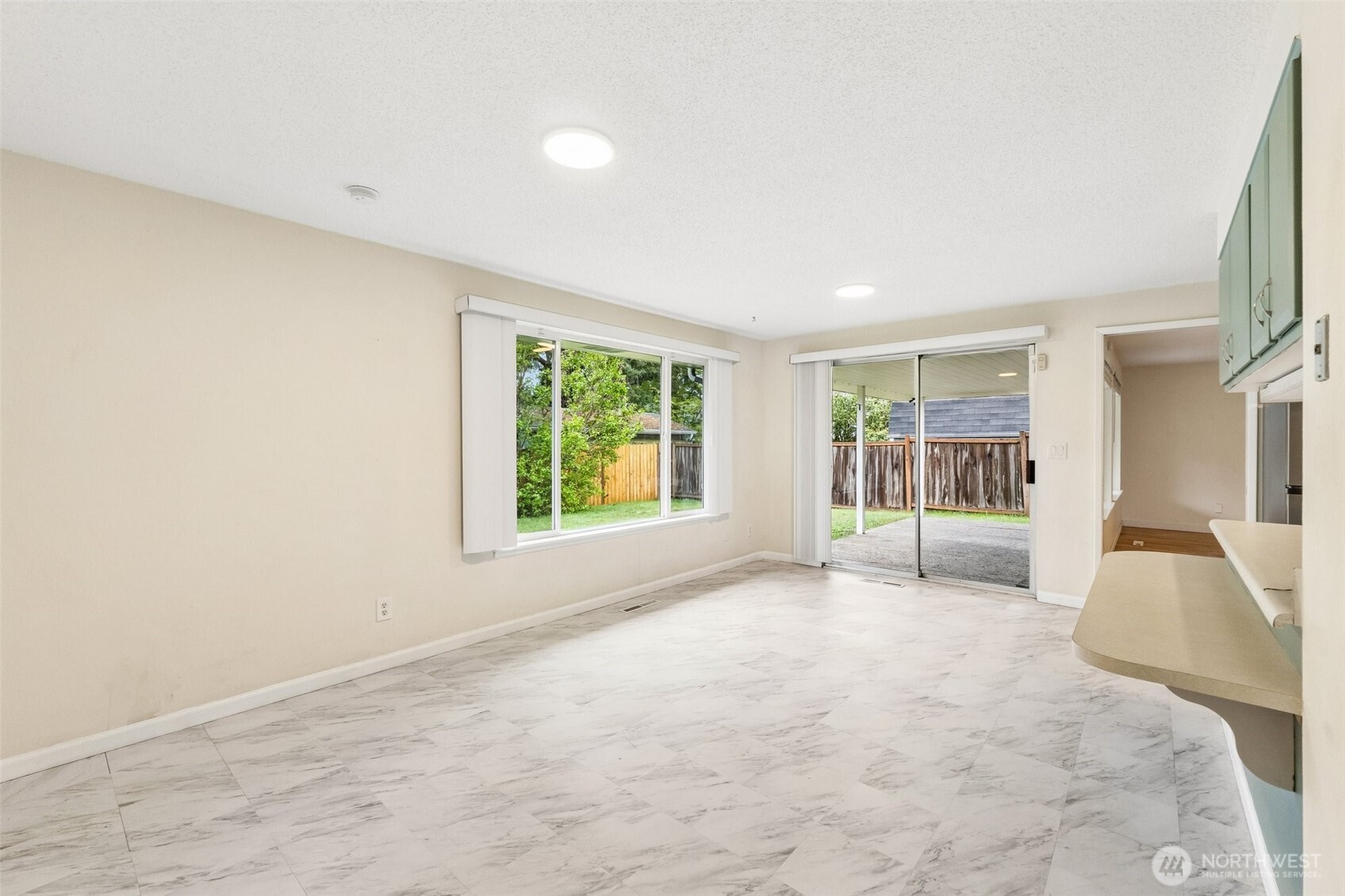 6202 84th Street SW, Lakewood, WA 98499