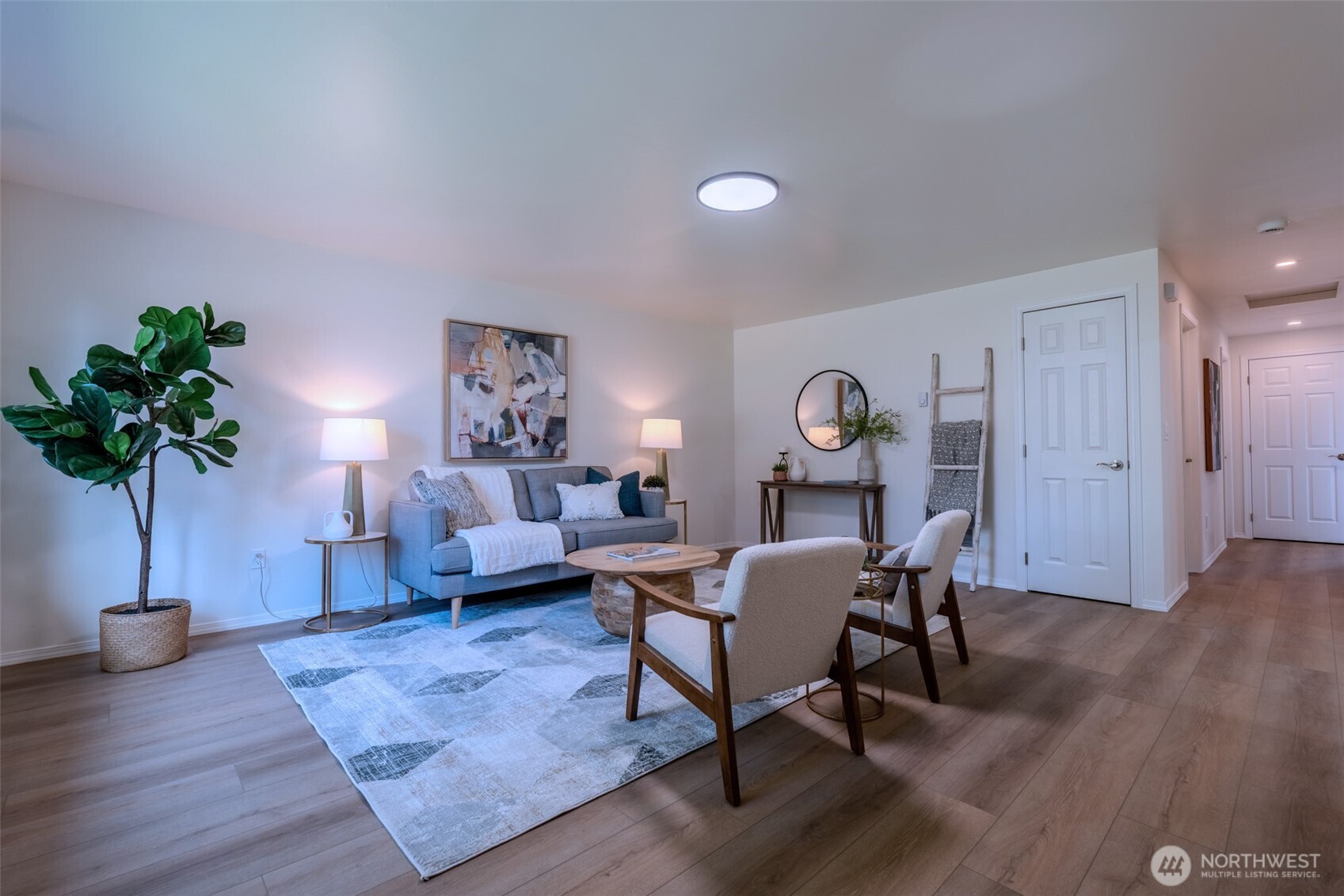 6114 208th Street SW, Lynnwood, WA 98036
