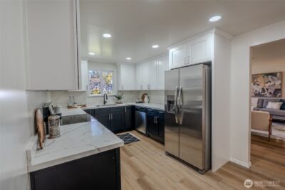 6114 208th Street SW, Lynnwood, WA 98036 - Photo 4