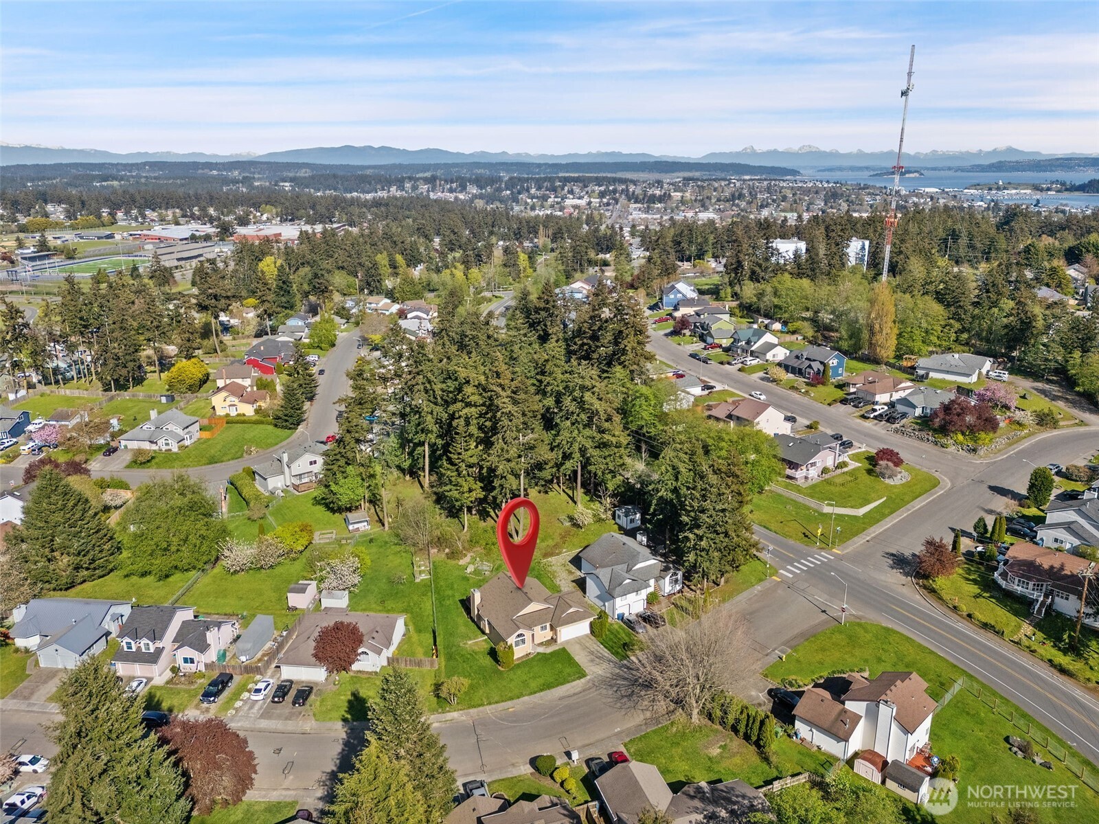 70 SW Roeder Drive , Oak Harbor, WA 98277