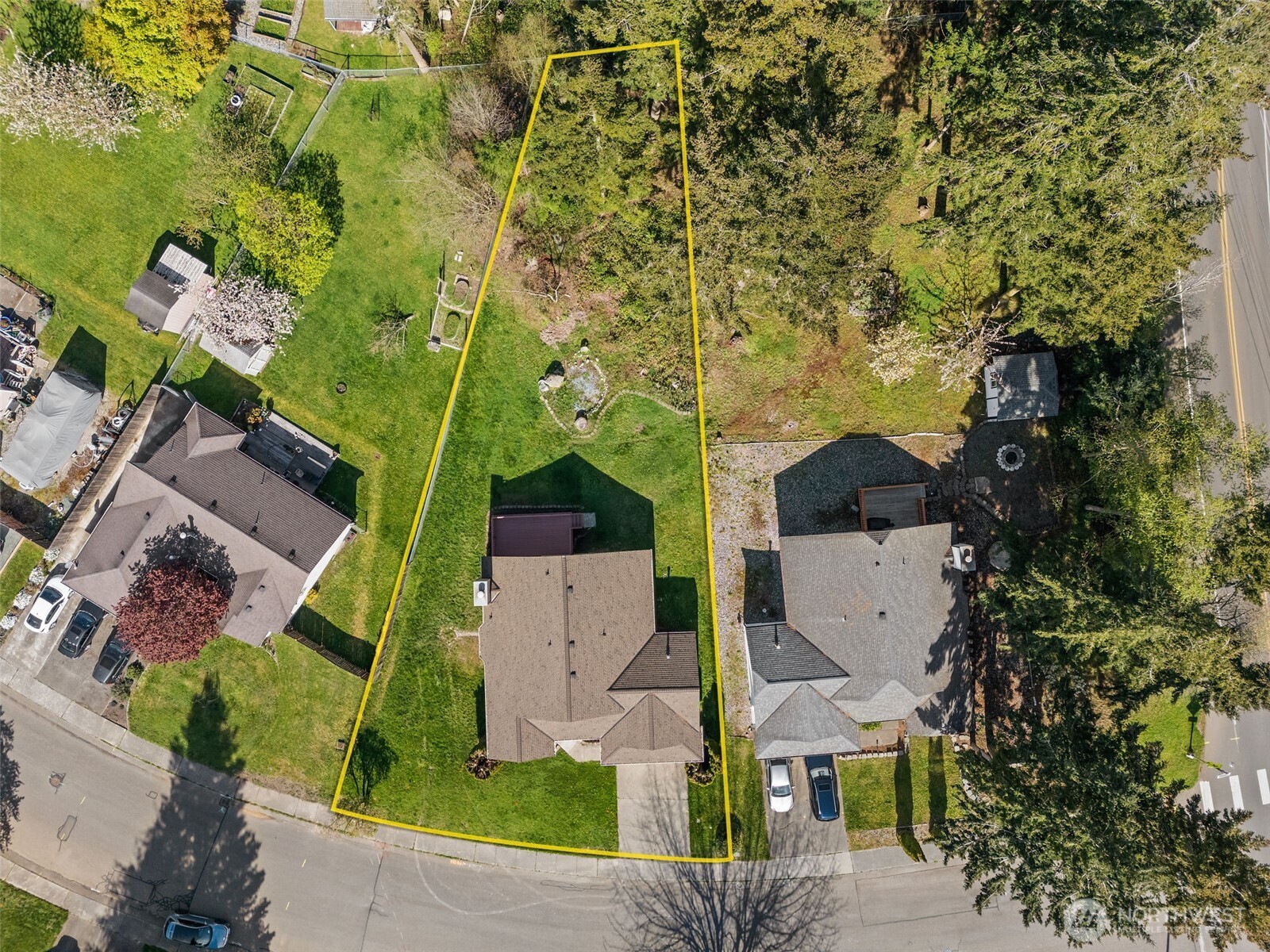 70 SW Roeder Drive , Oak Harbor, WA 98277