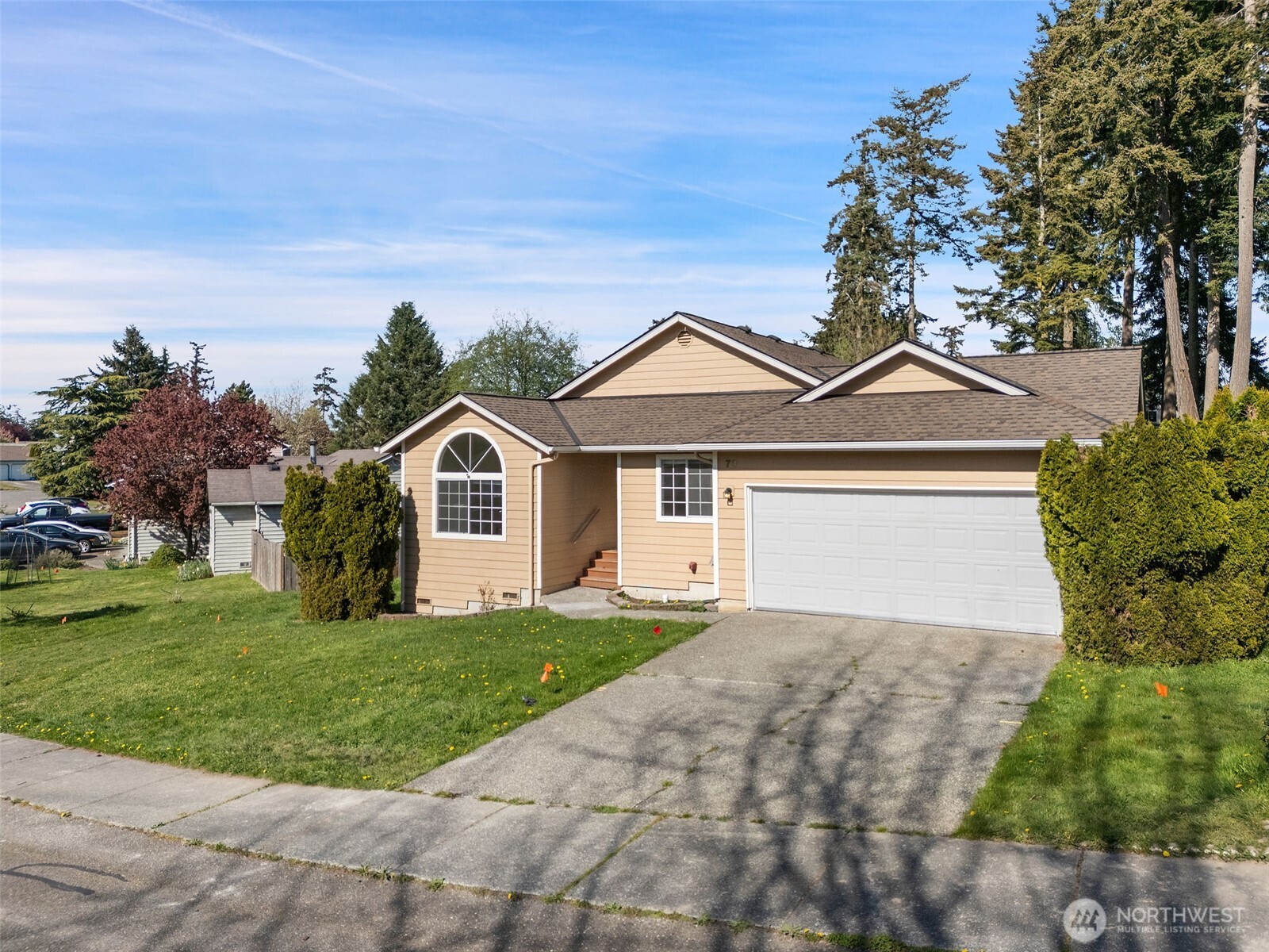 70 SW Roeder Drive , Oak Harbor, WA 98277