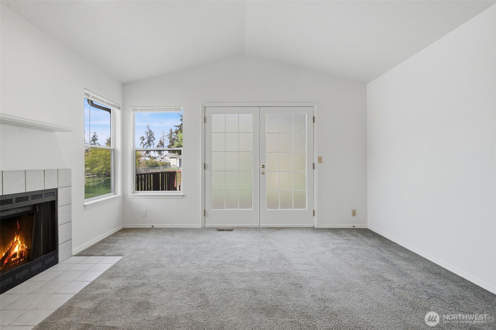 70 SW Roeder Drive , Oak Harbor, WA 98277