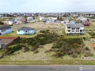 1493 E Ocean Shores Boulevard SW, Ocean Shores, WA 98569 - Photo 1