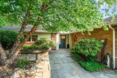 5120 NE 54th Street , Seattle, WA 98105