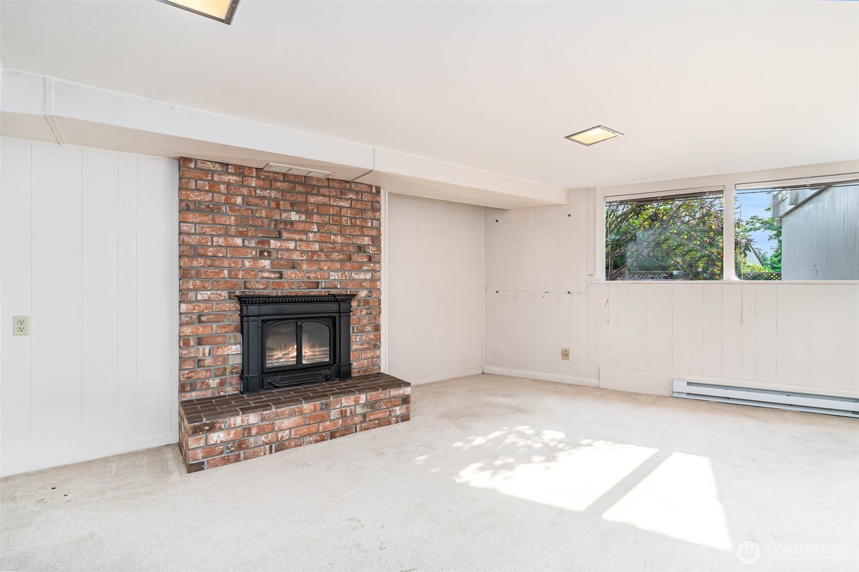5120 NE 54th Street , Seattle, WA 98105