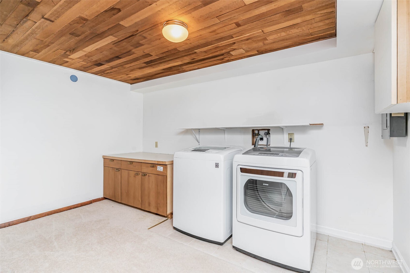 5120 NE 54th Street , Seattle, WA 98105