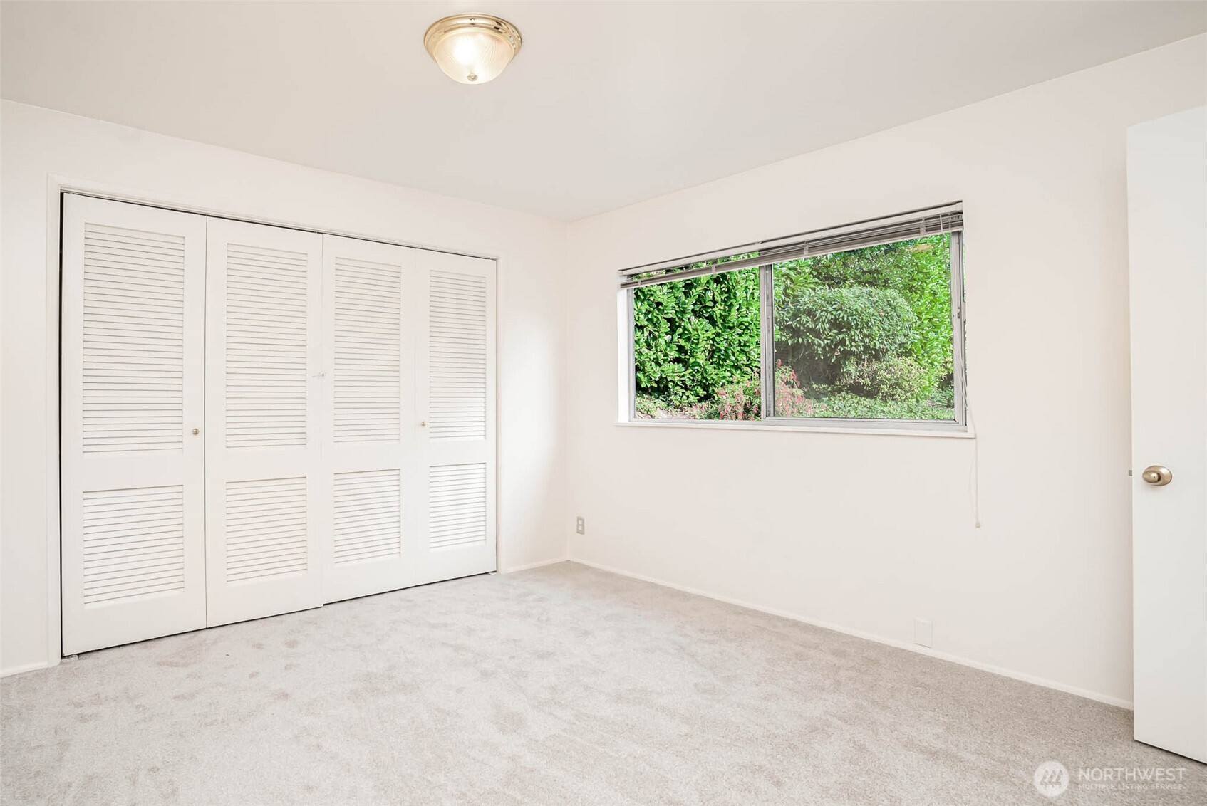 5120 NE 54th Street , Seattle, WA 98105