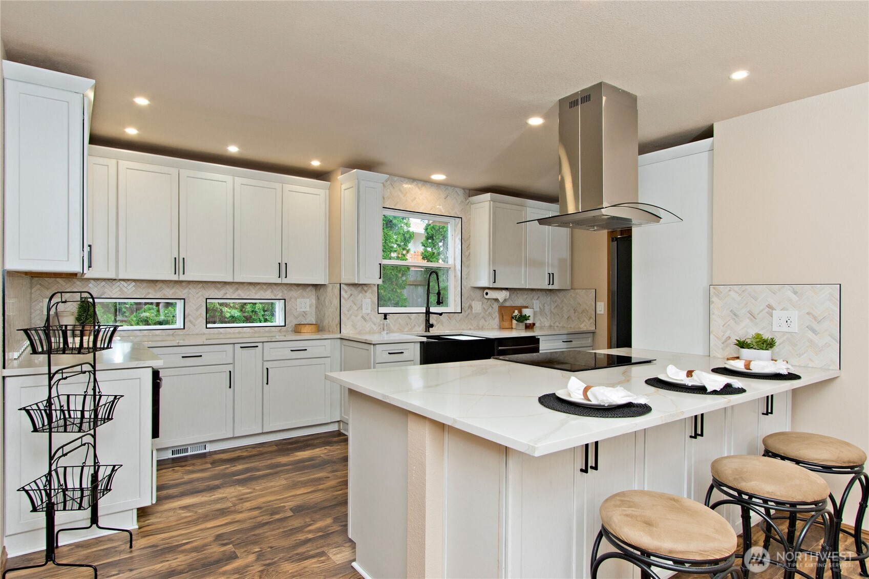 20008 SE 267th Place , Covington, WA 98042