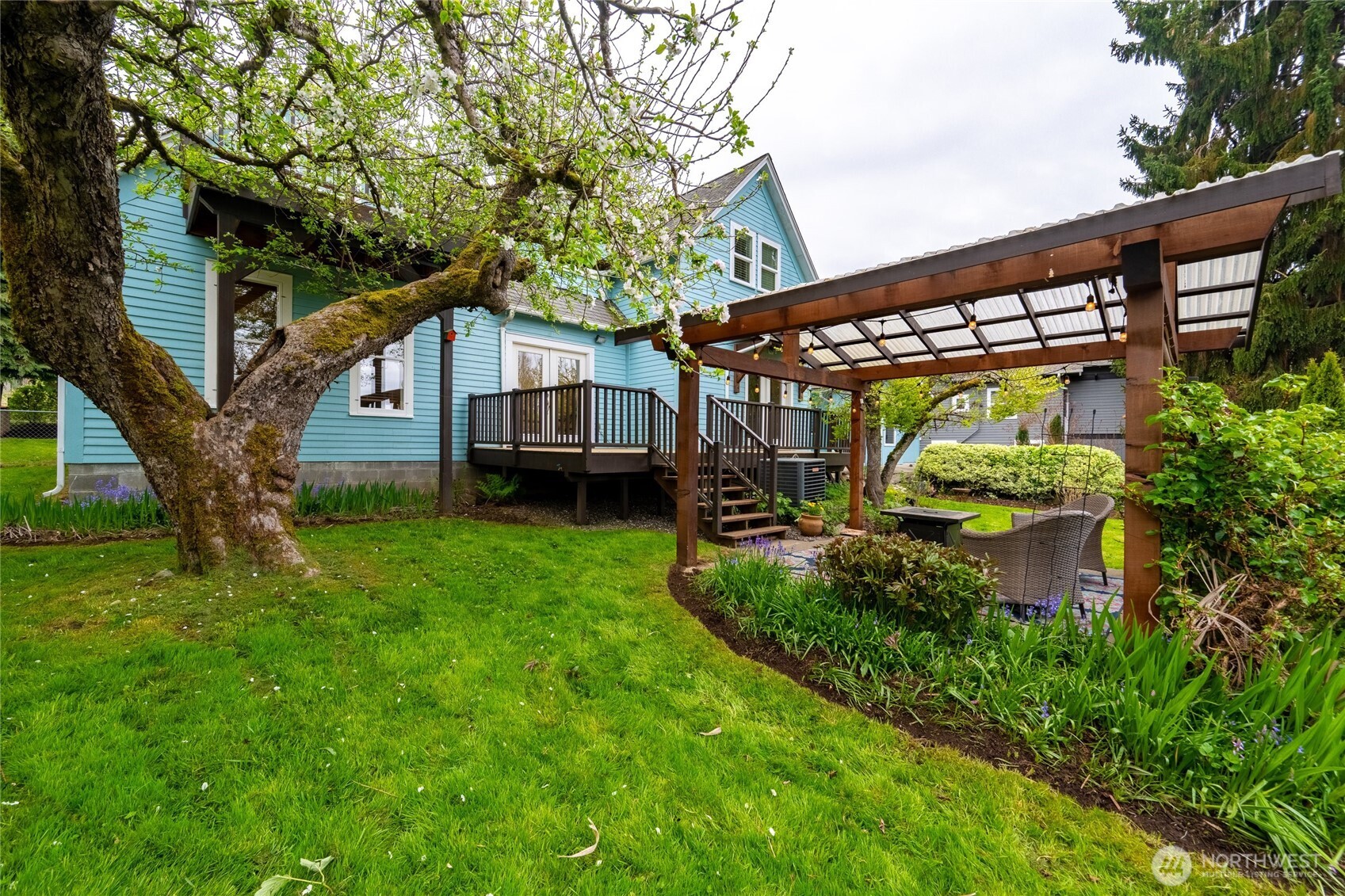 1306 23rd Street , Bellingham, WA 98225