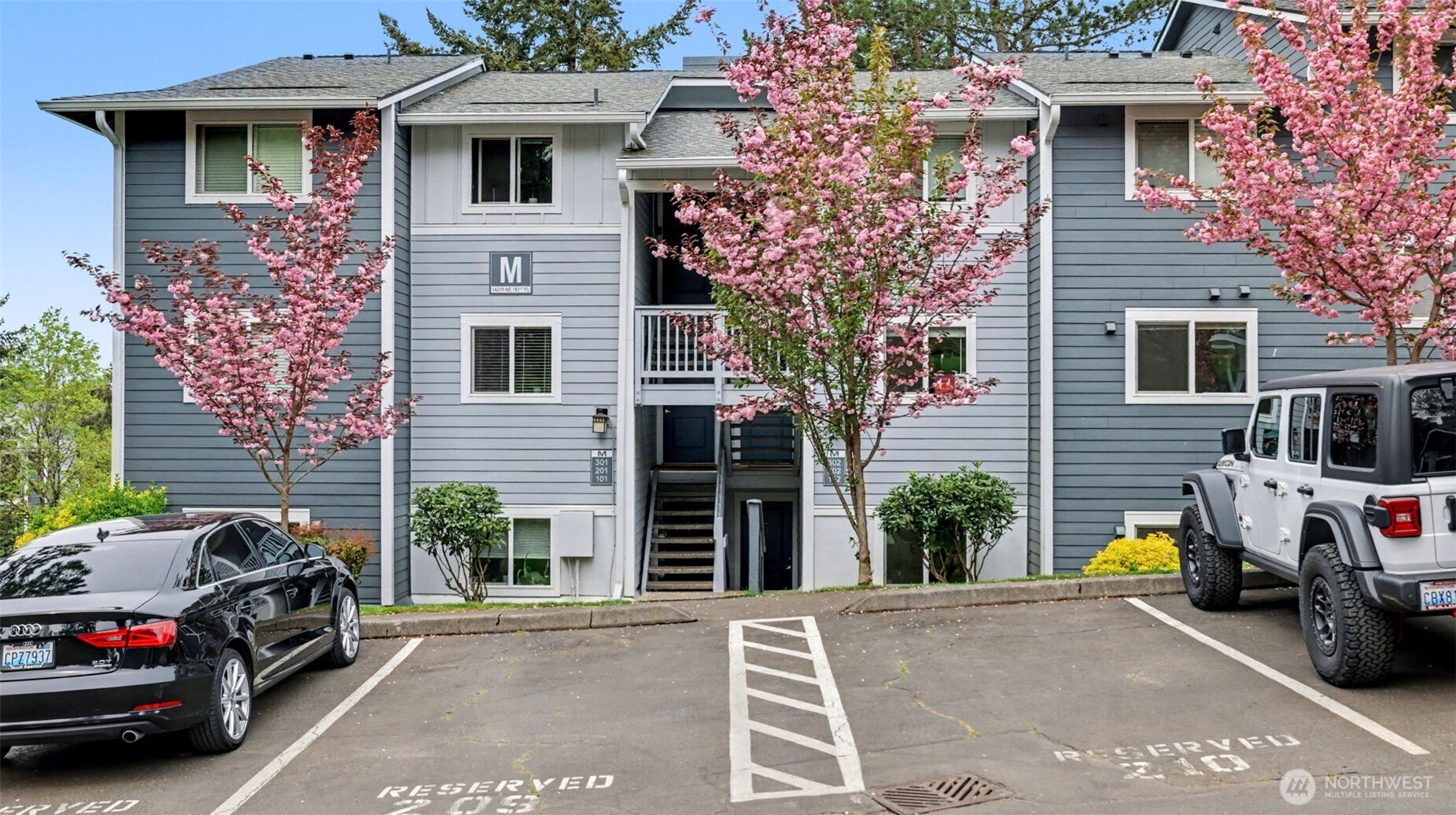 14210 NE 181st Place #M102, Woodinville, WA 98072