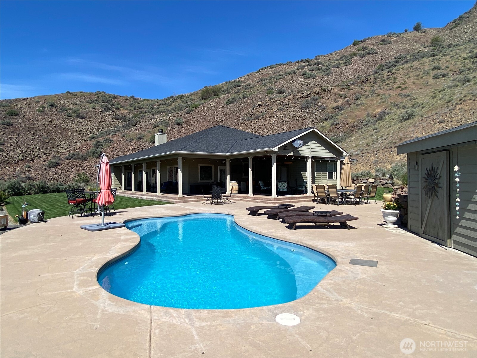 6696 Batterman Road , Rock Island, WA 98850
