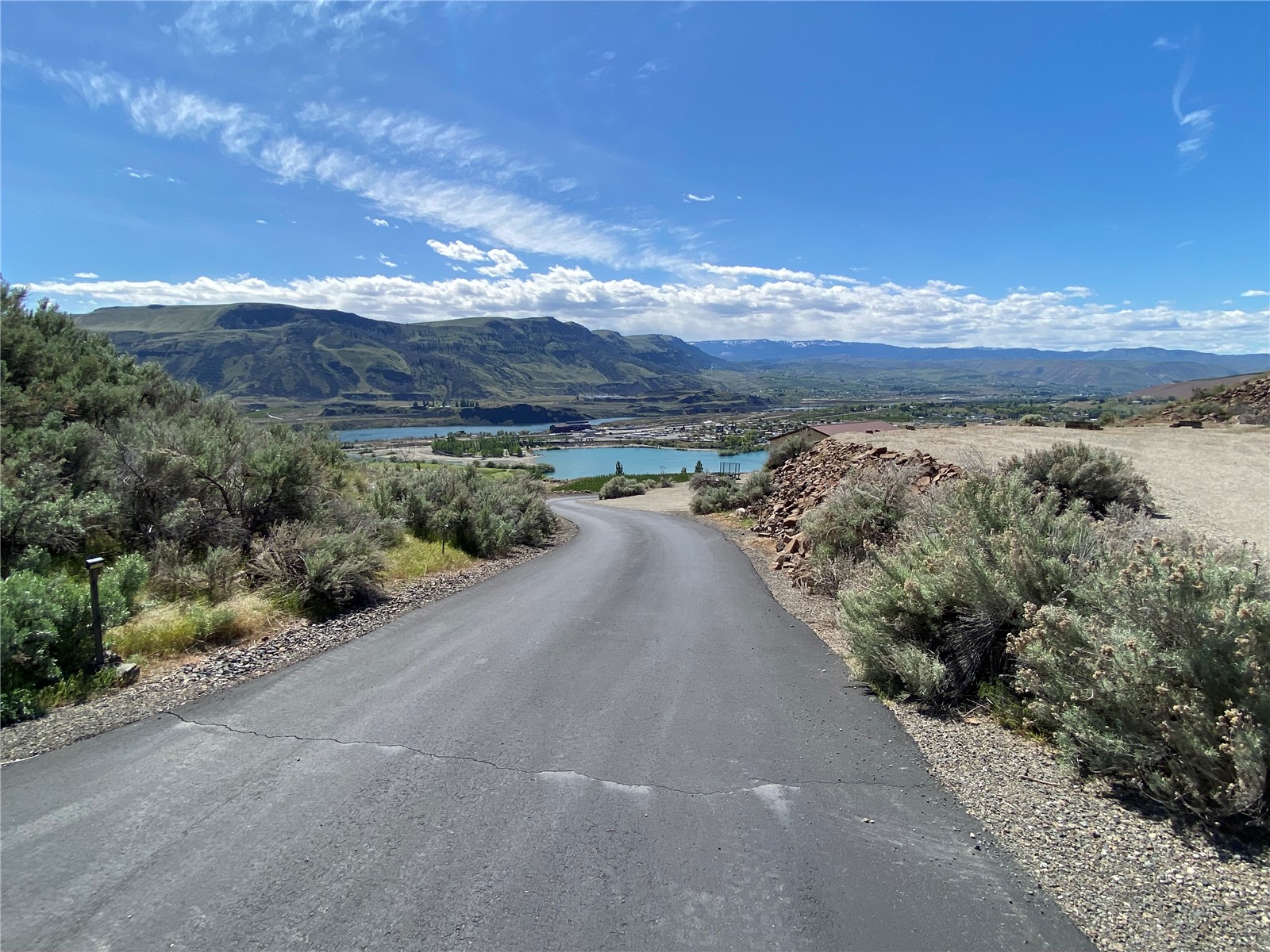 6696 Batterman Road , Rock Island, WA 98850