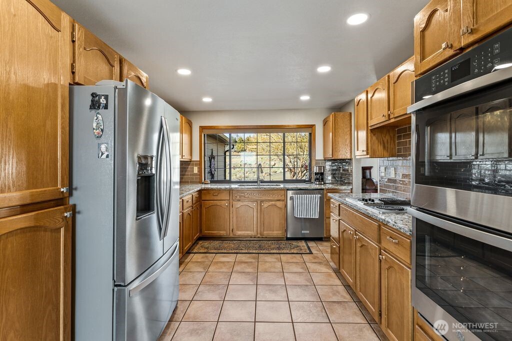 290 Trails End Lane , Yakima, WA 98903