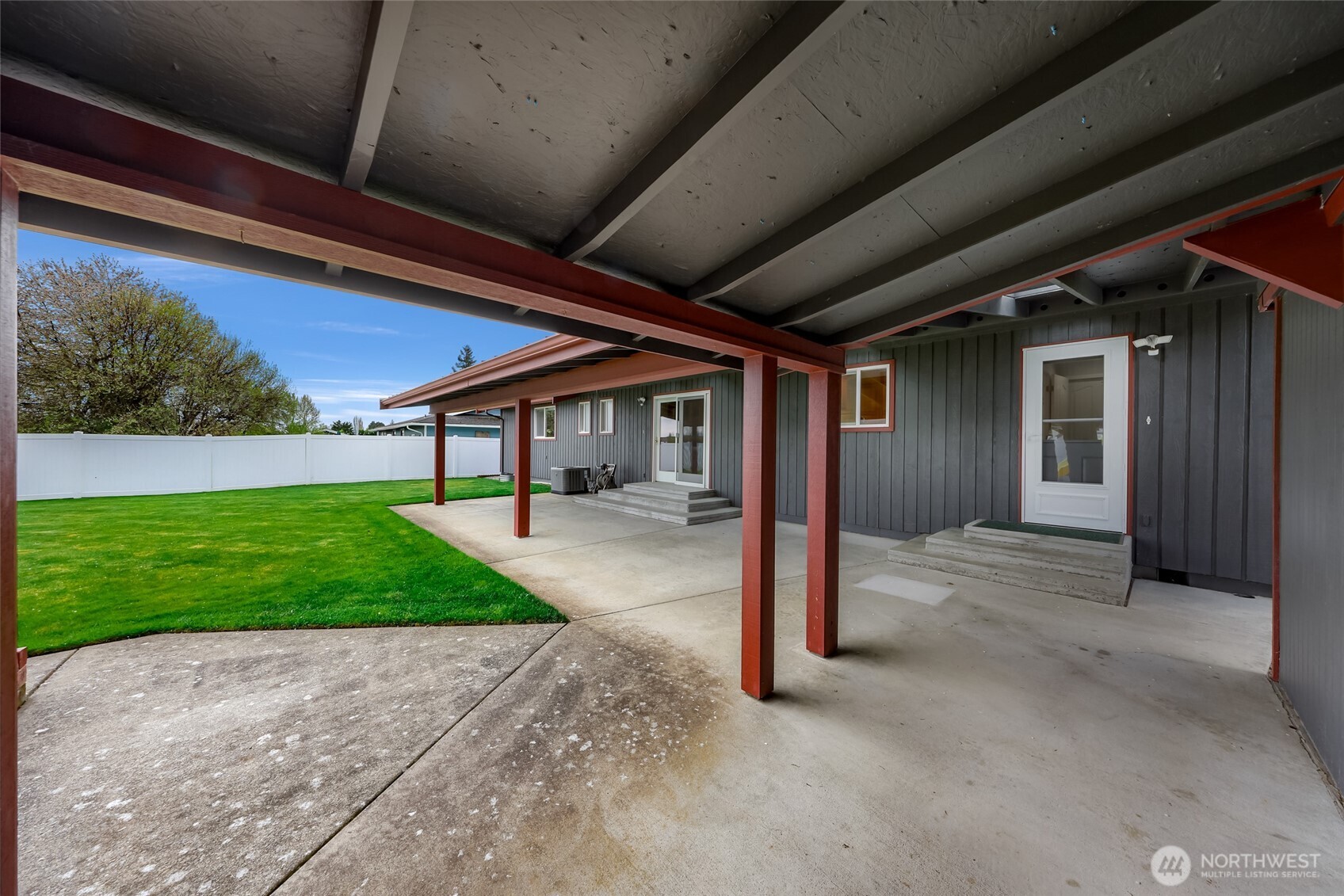 5880 Shannon Avenue , Ferndale, WA 98248