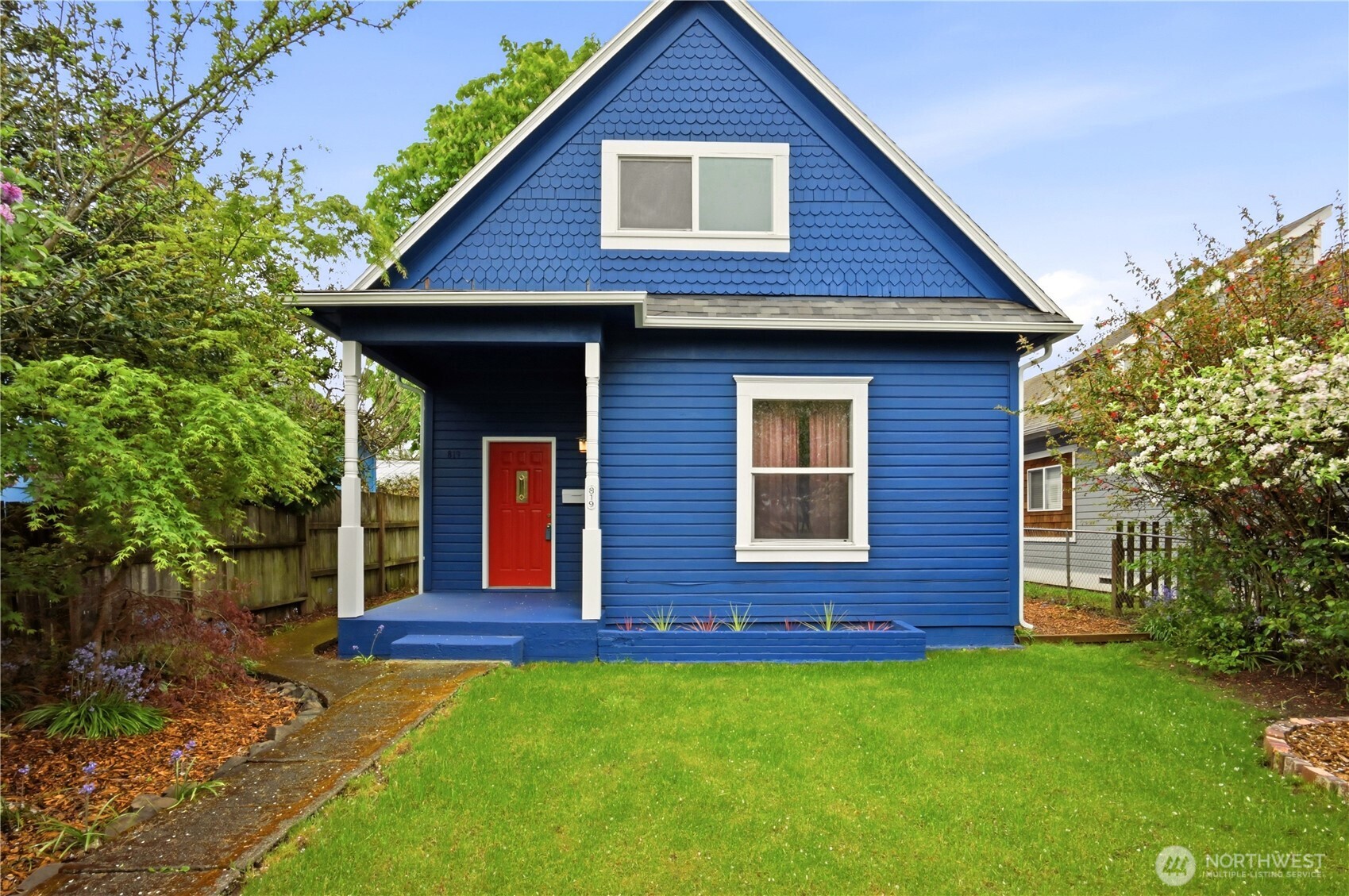819 S Prospect Street , Tacoma, WA 98405