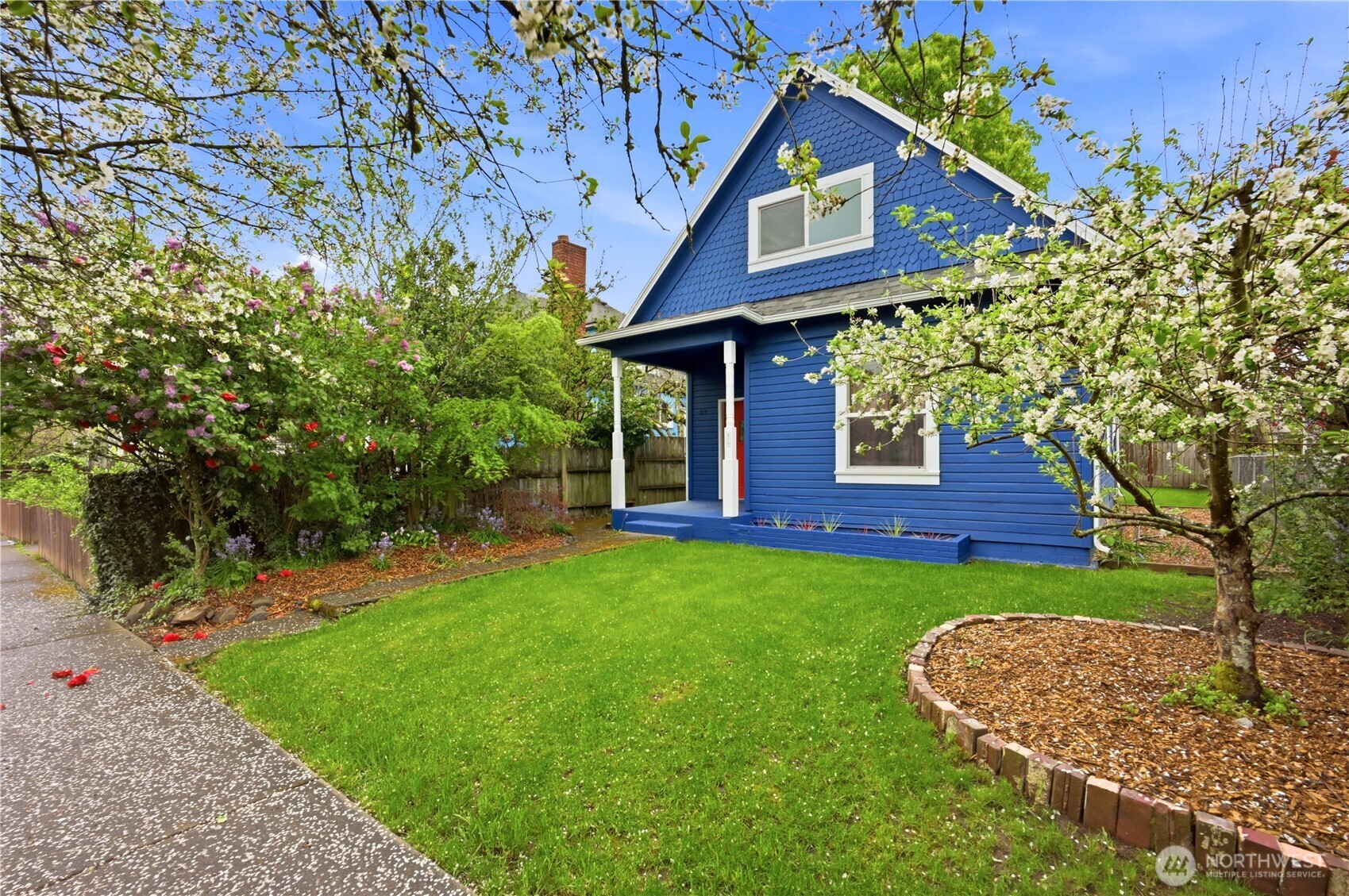 819 S Prospect Street , Tacoma, WA 98405