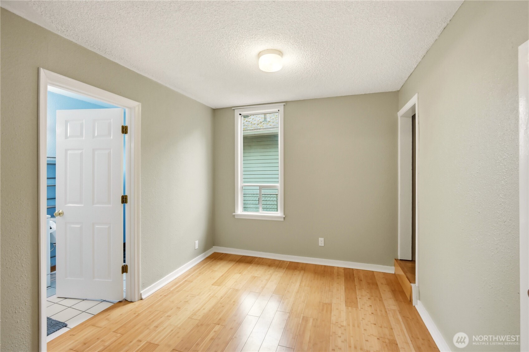 819 S Prospect Street , Tacoma, WA 98405
