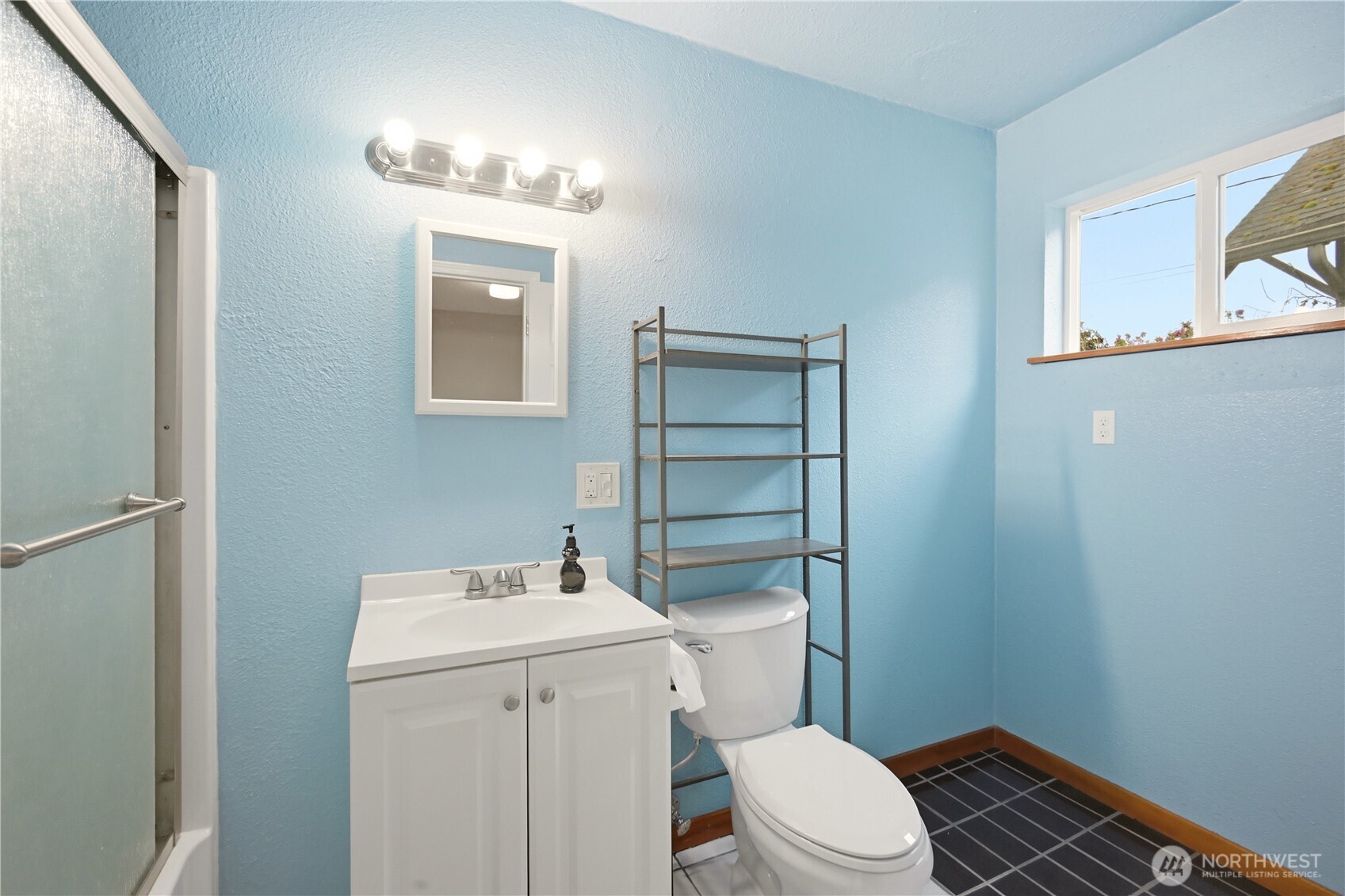 819 S Prospect Street , Tacoma, WA 98405