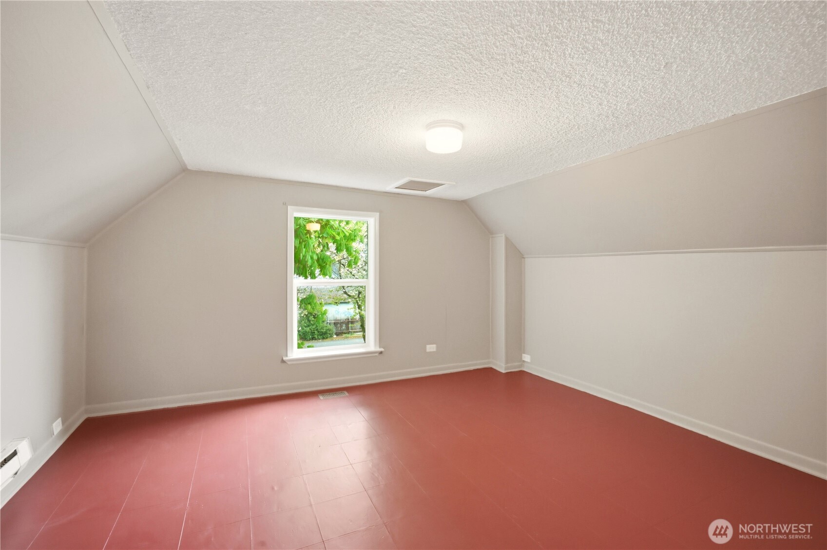 819 S Prospect Street , Tacoma, WA 98405