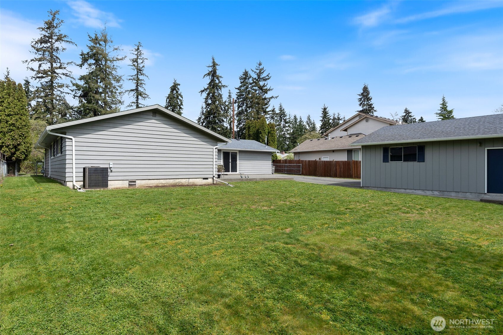 1914 122nd Place SE, Everett, WA 98208