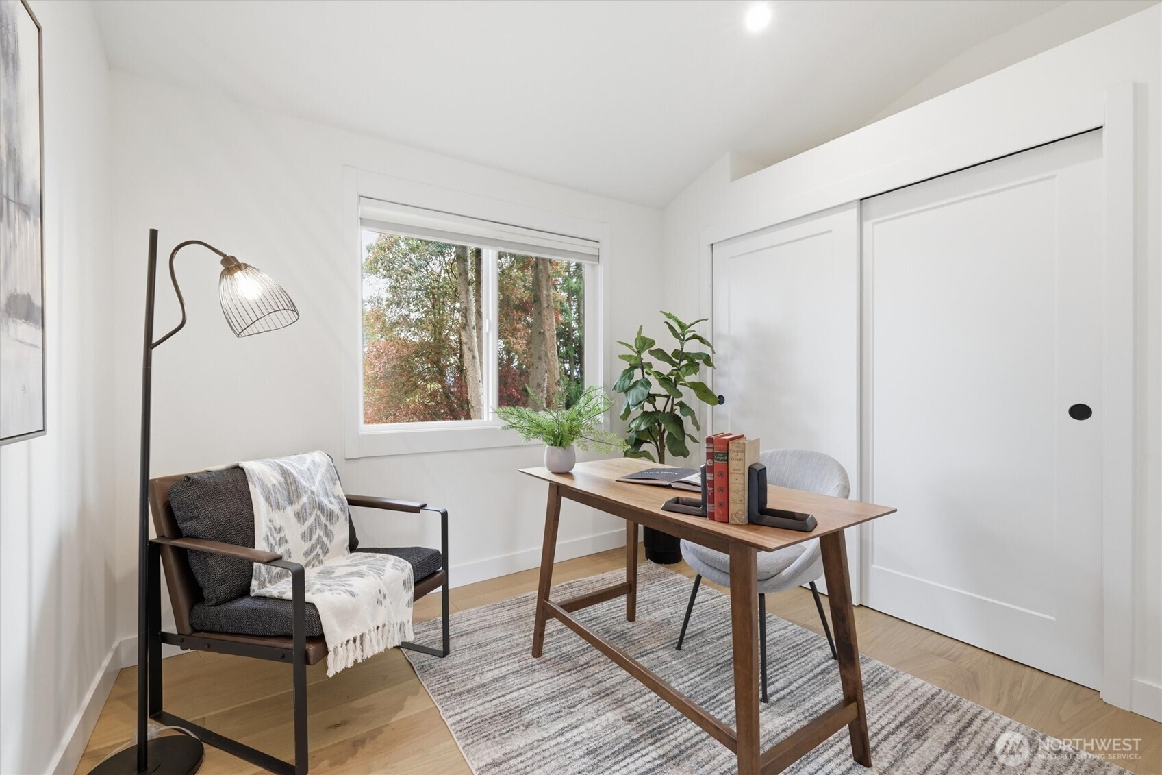 1608 172nd Avenue NE, Bellevue, WA 98008