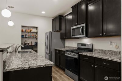 6705 139th Street Ct E, Puyallup, WA 98373 - Photo 8