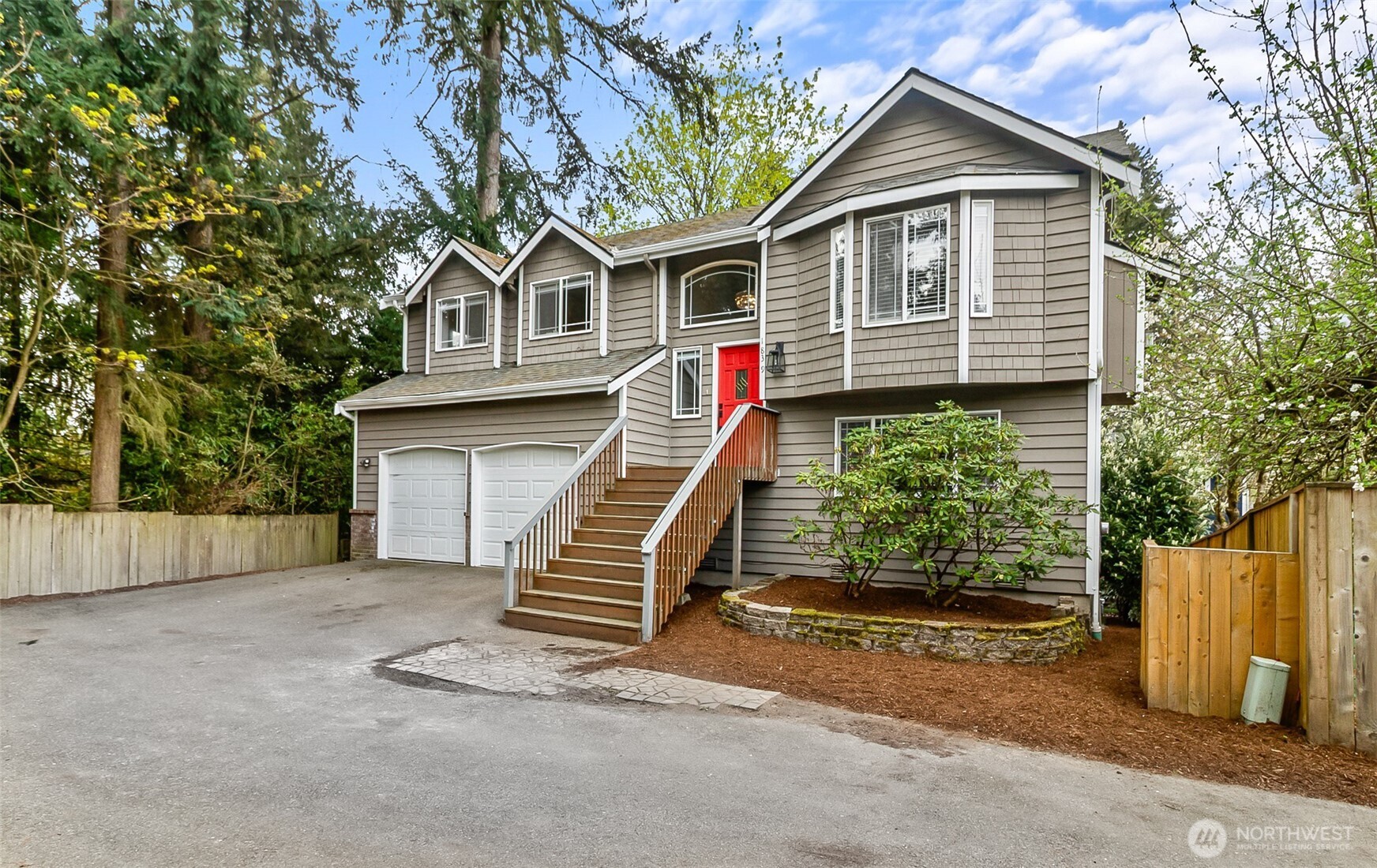 1839 NE 172nd Street , Shoreline, WA 98155