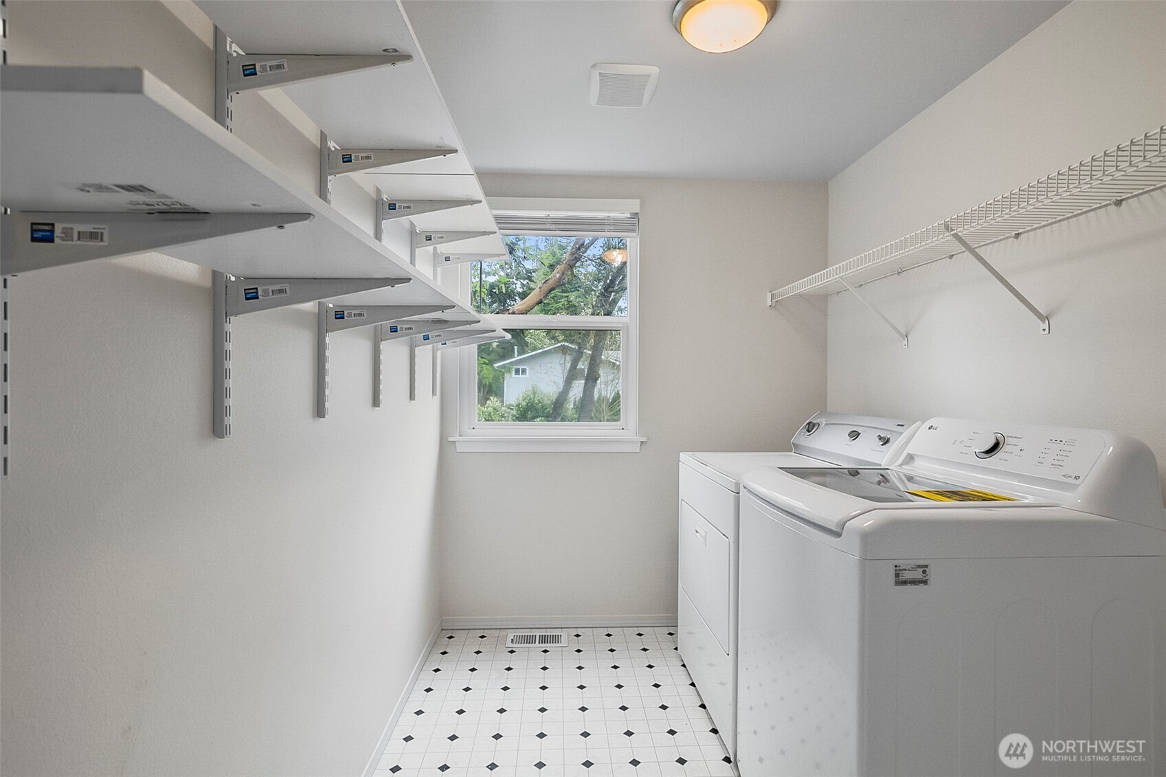 1839 NE 172nd Street , Shoreline, WA 98155
