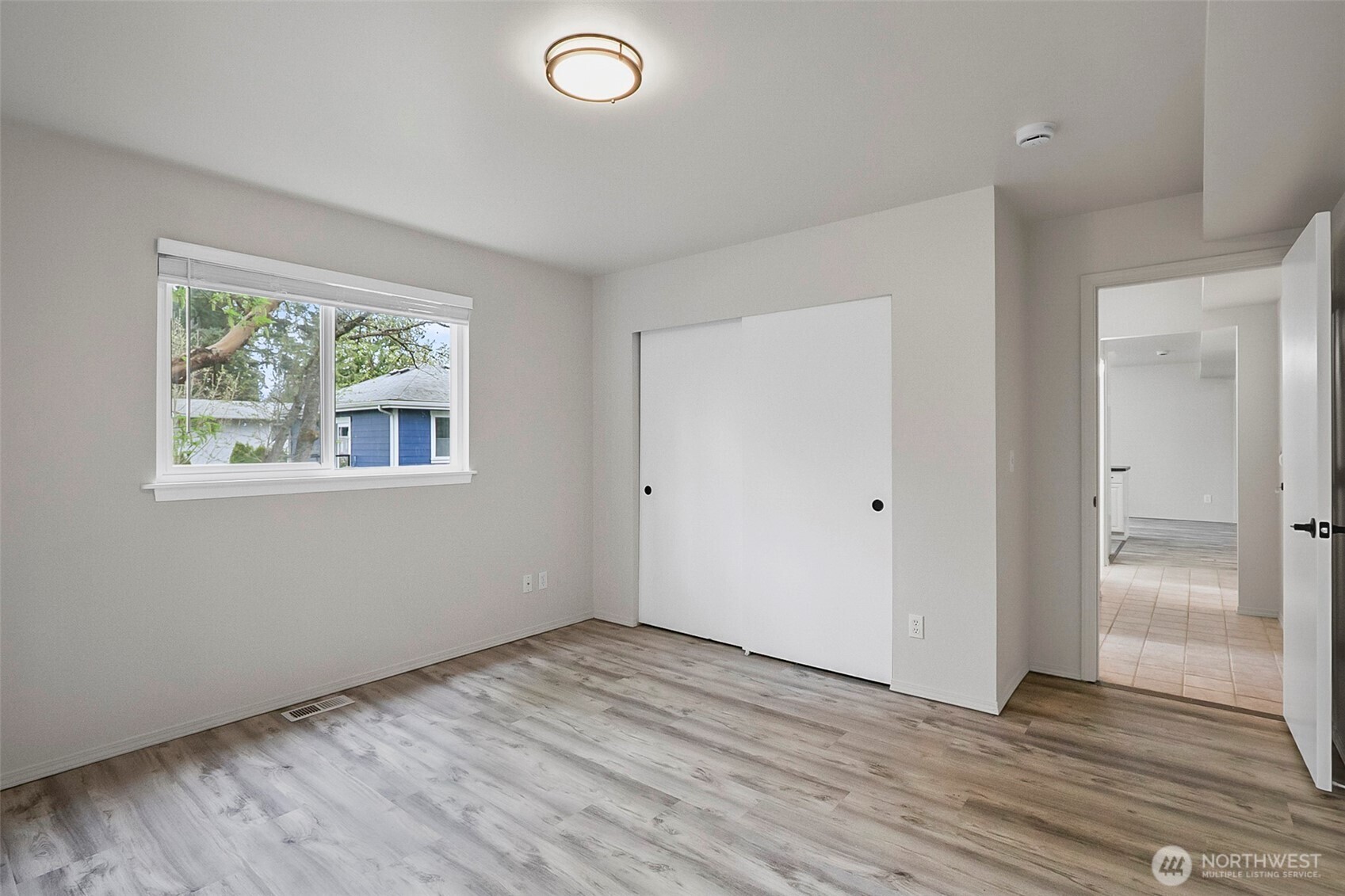 1839 NE 172nd Street , Shoreline, WA 98155