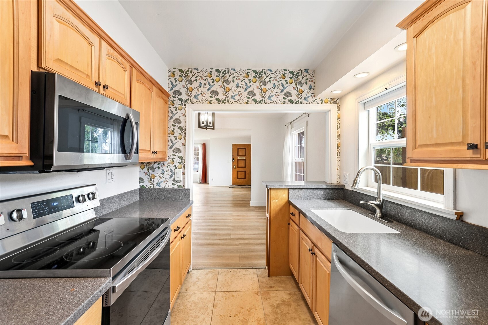 408 S 49th Street , Tacoma, WA 98408