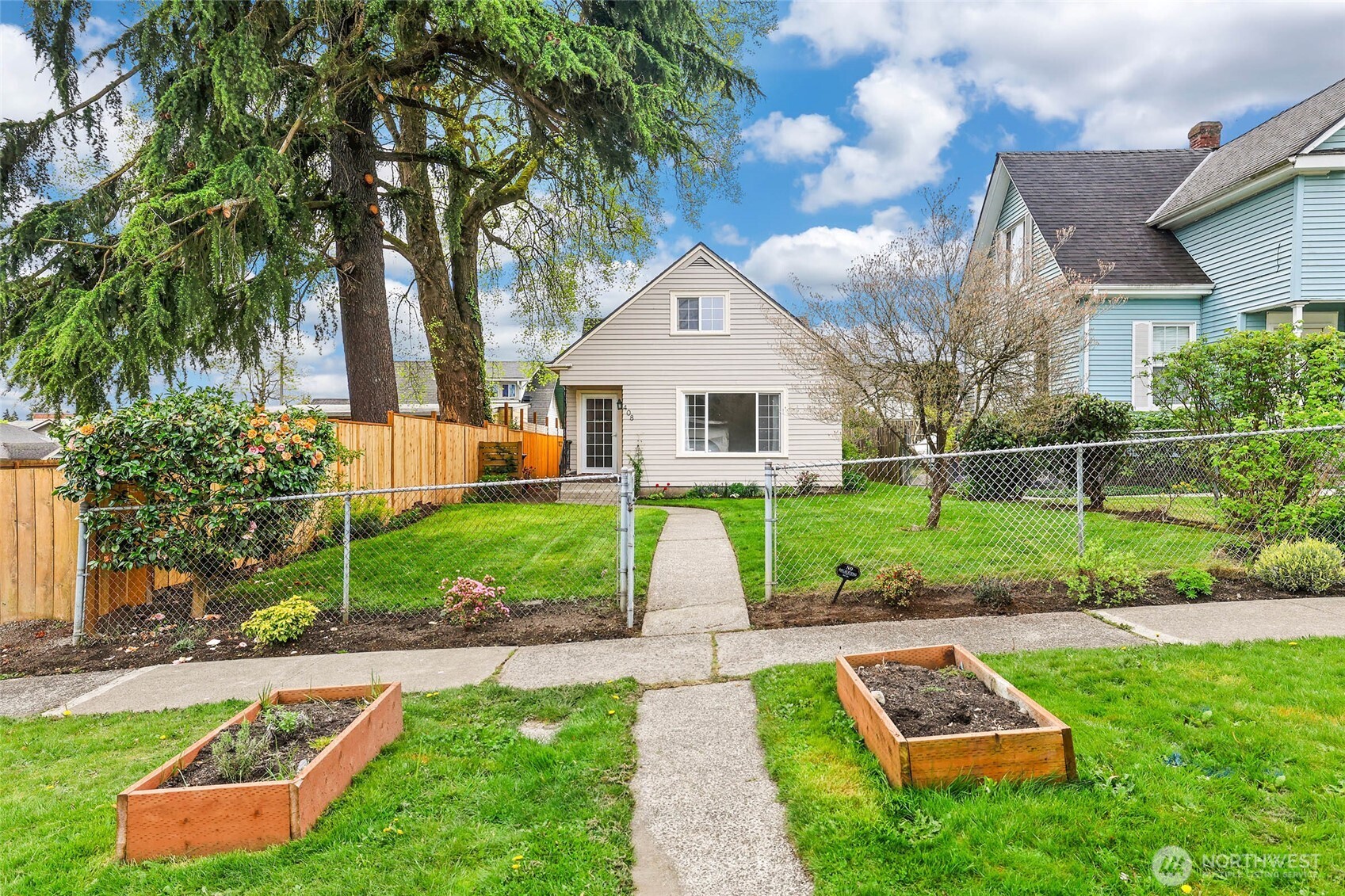 408 S 49th Street , Tacoma, WA 98408