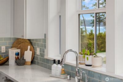 10717 NE Manitou Park Boulevard , Bainbridge Island, WA 98110 - Photo 11