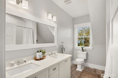 10717 NE Manitou Park Boulevard , Bainbridge Island, WA 98110 - Photo 27