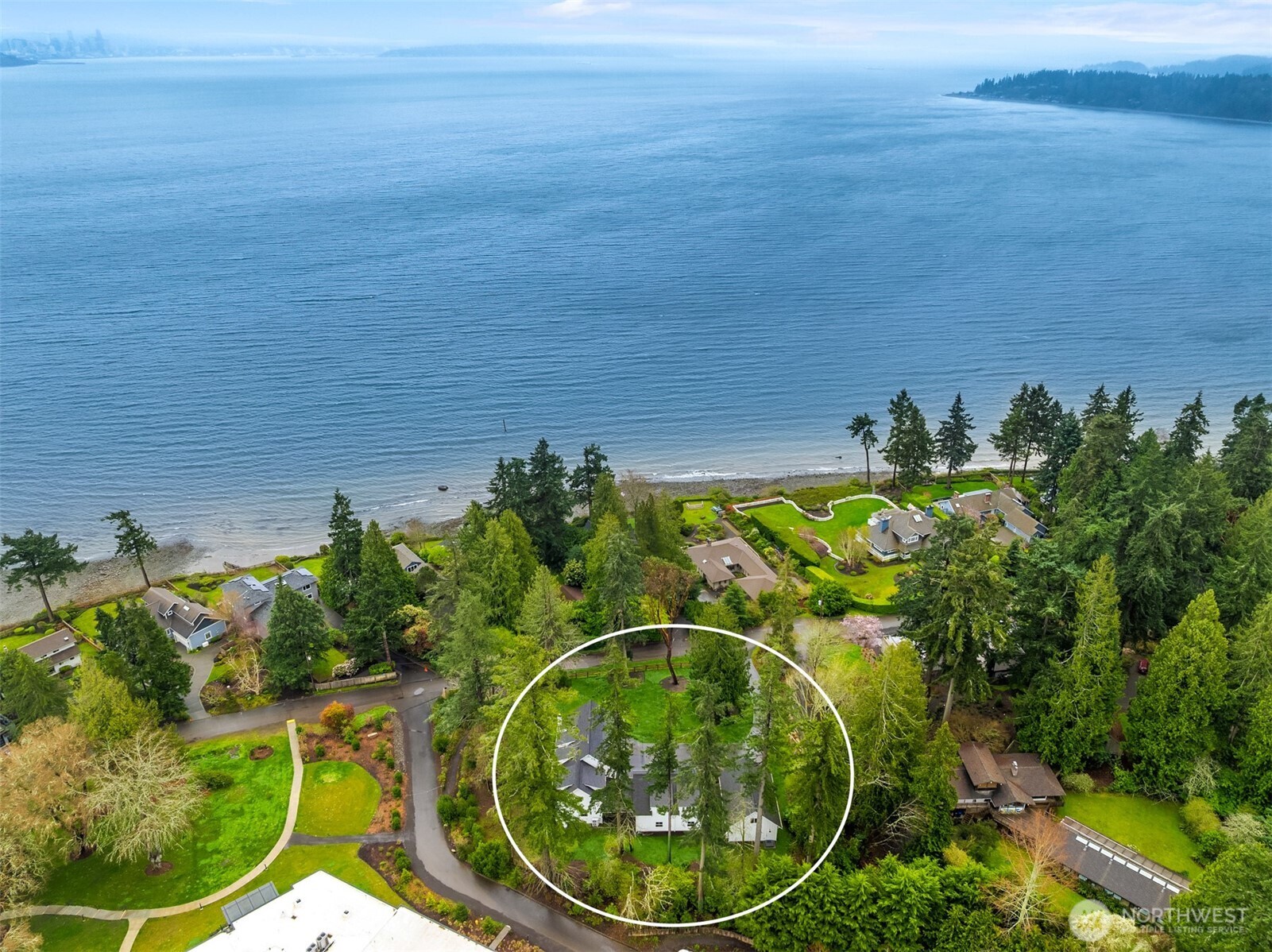 10717 NE Manitou Park Boulevard , Bainbridge Island, WA 98110