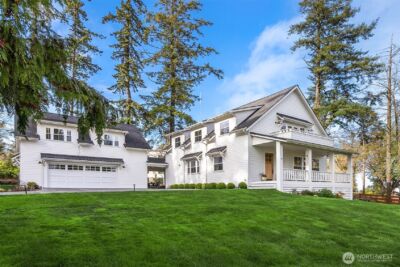 10717 NE Manitou Park Boulevard , Bainbridge Island, WA 98110 - Photo 39