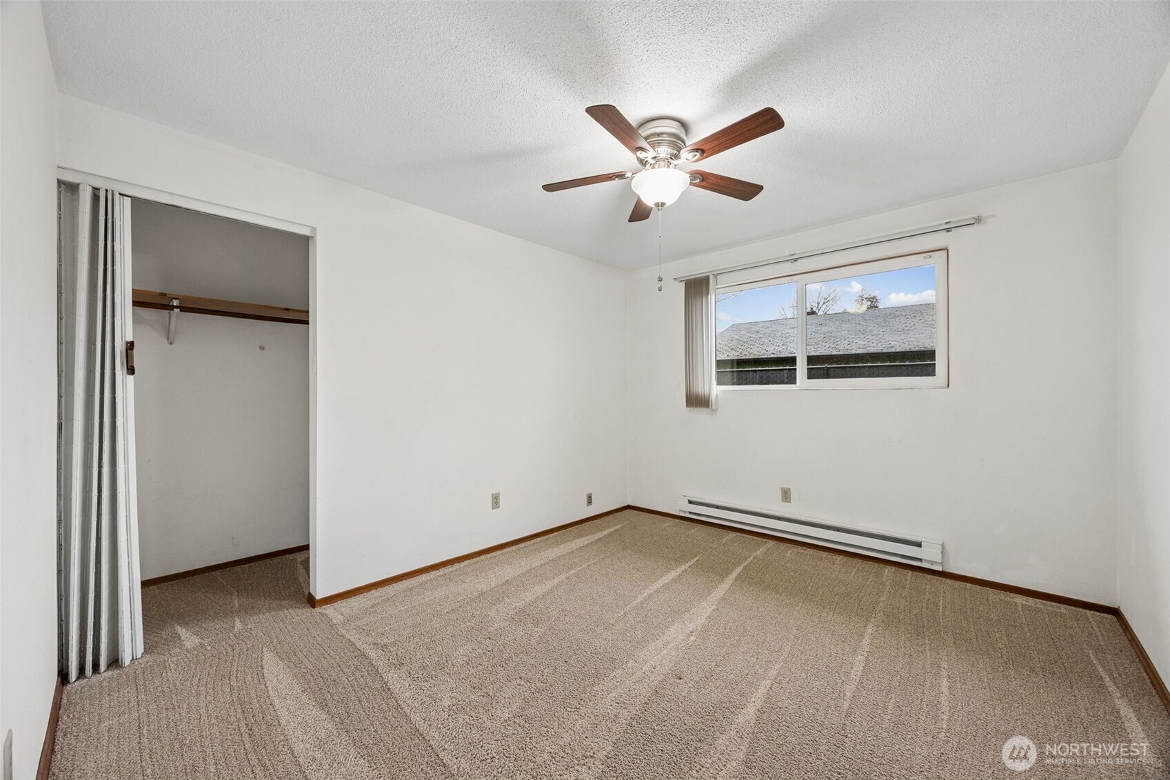 319 7th Place SE, Puyallup, WA 98372