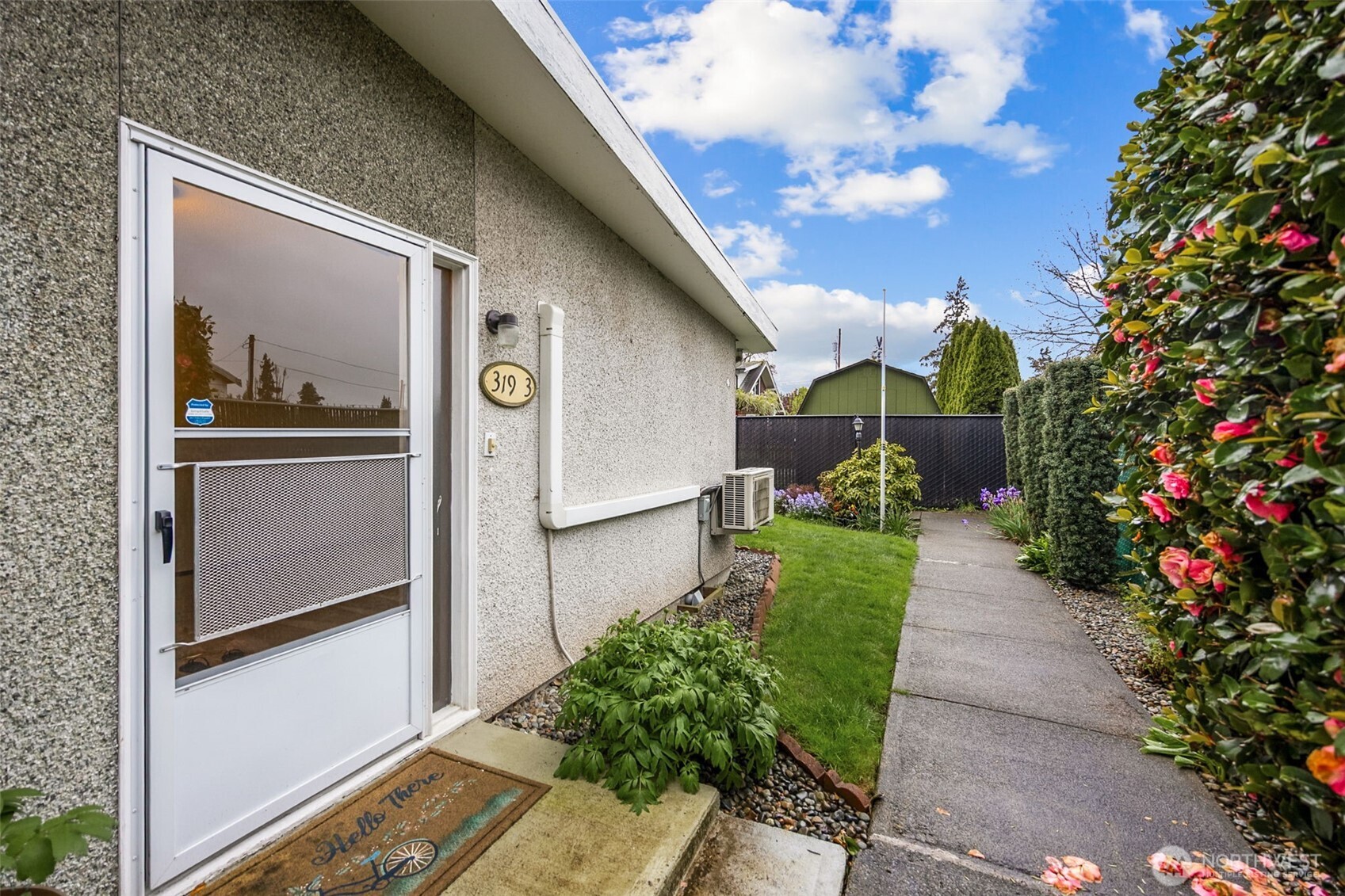 319 7th Place SE, Puyallup, WA 98372