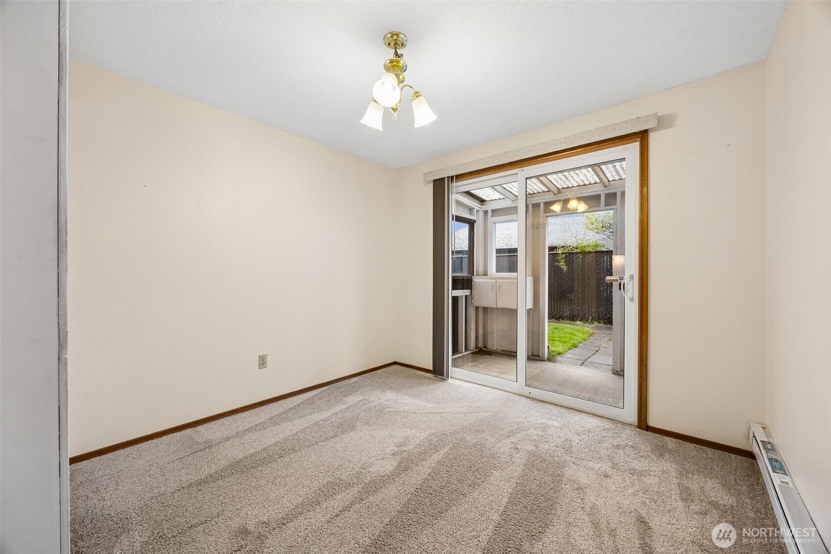 319 7th Place SE, Puyallup, WA 98372