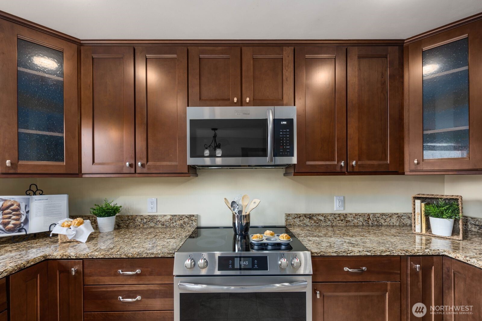 23130 83rd Avenue W, Edmonds, WA 98026