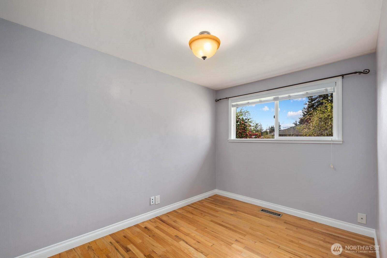 23130 83rd Avenue W, Edmonds, WA 98026